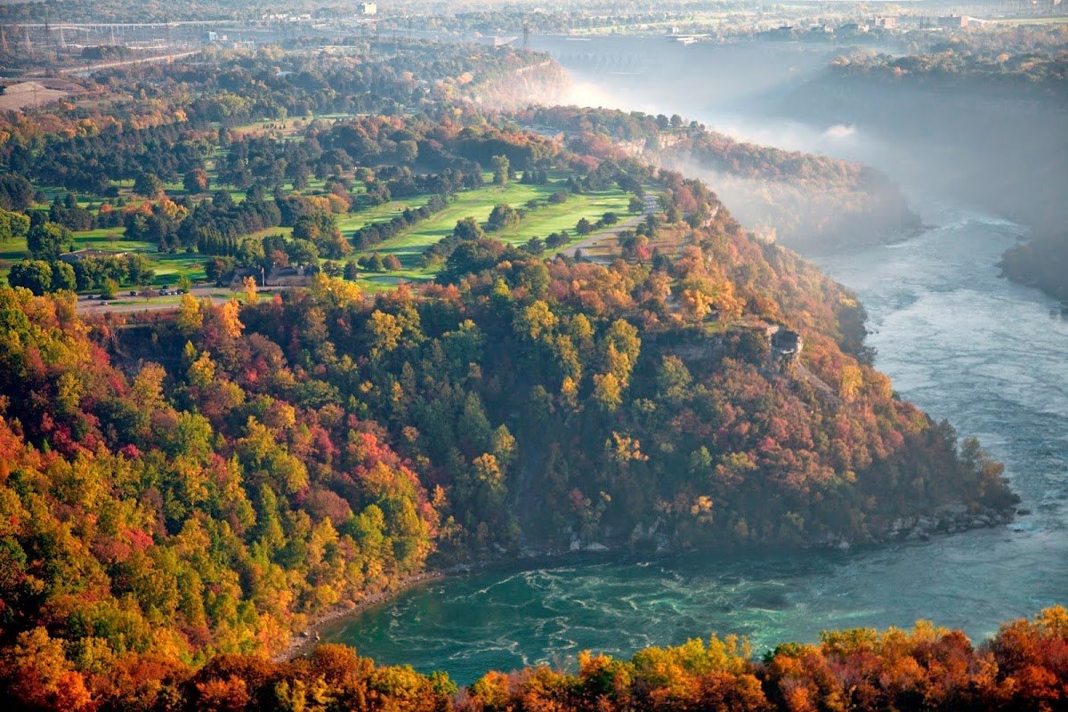 Whirlpool Golf Course